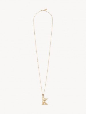 Chloe Alphabet With Pendant Halskæder Guld | CHE-SR14345