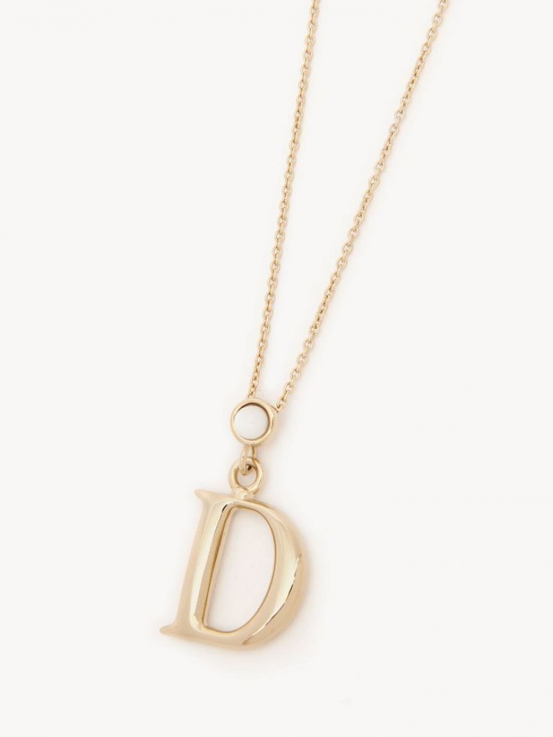 Chloe Alphabet With Pendant Halskæder Guld | CHE-SR14352