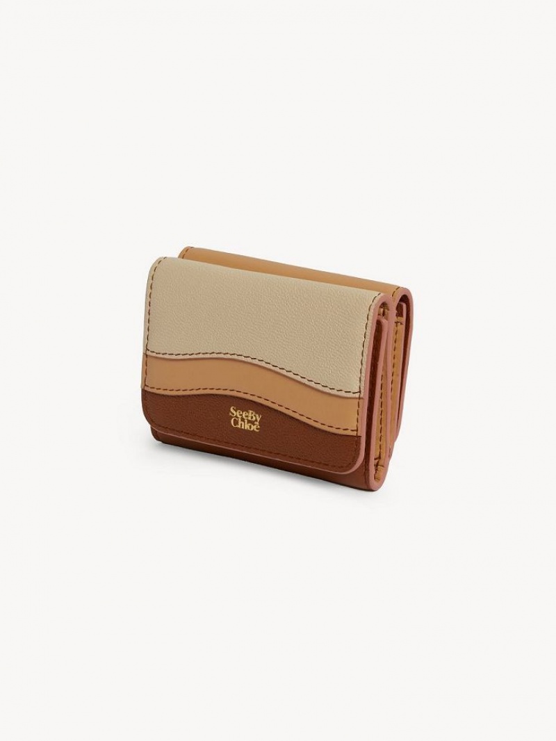 Chloe Layers Medium Tri-fold Lille Pung Brune | CHE-SR14896